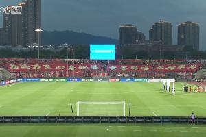 铜梁龙赛前横幅：龙腾万里 心系铜梁 众志成城 永铸荣光